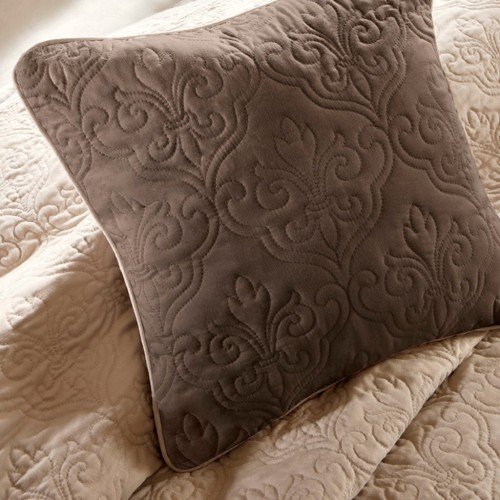 7 Piece Quilt Set With Euro Shams And Throw Pillows Beige FullQueen - 5