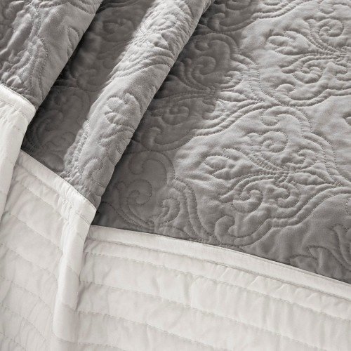 7 Piece Quilt Set With Euro Shams And Throw Pillows Beige FullQueen - 9